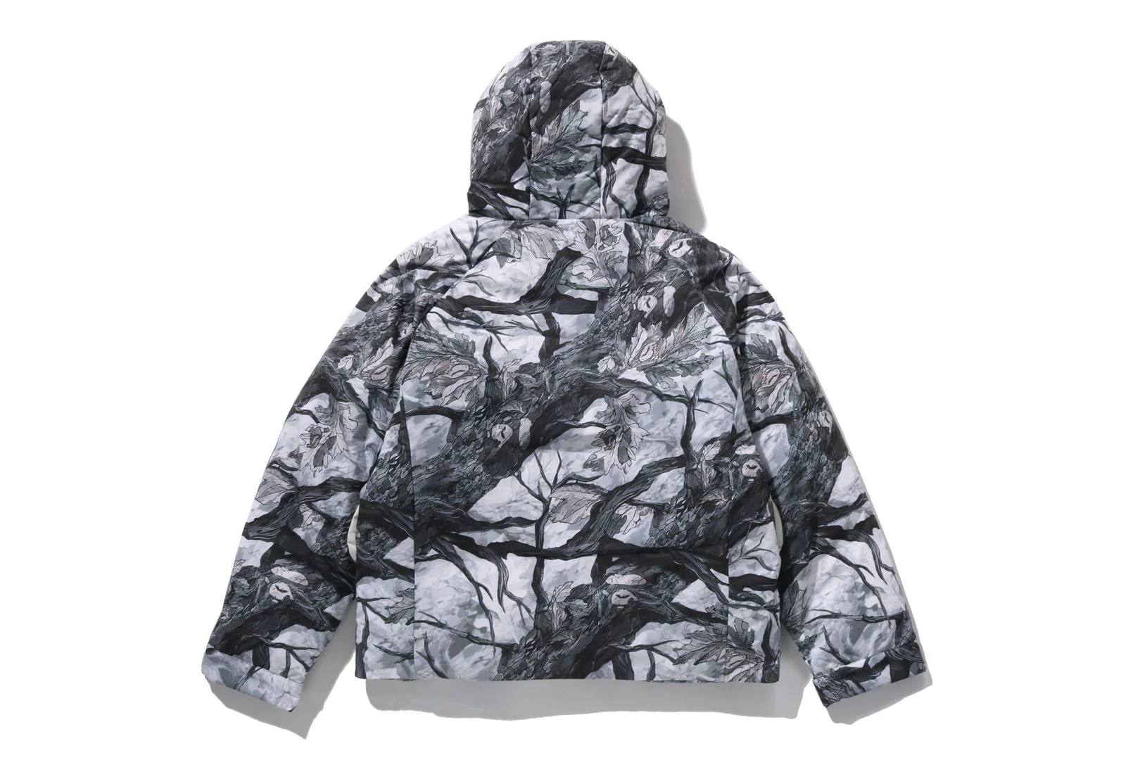 TREE EDGE CAMO METAL LOGO DOWN JACKET - Image 6