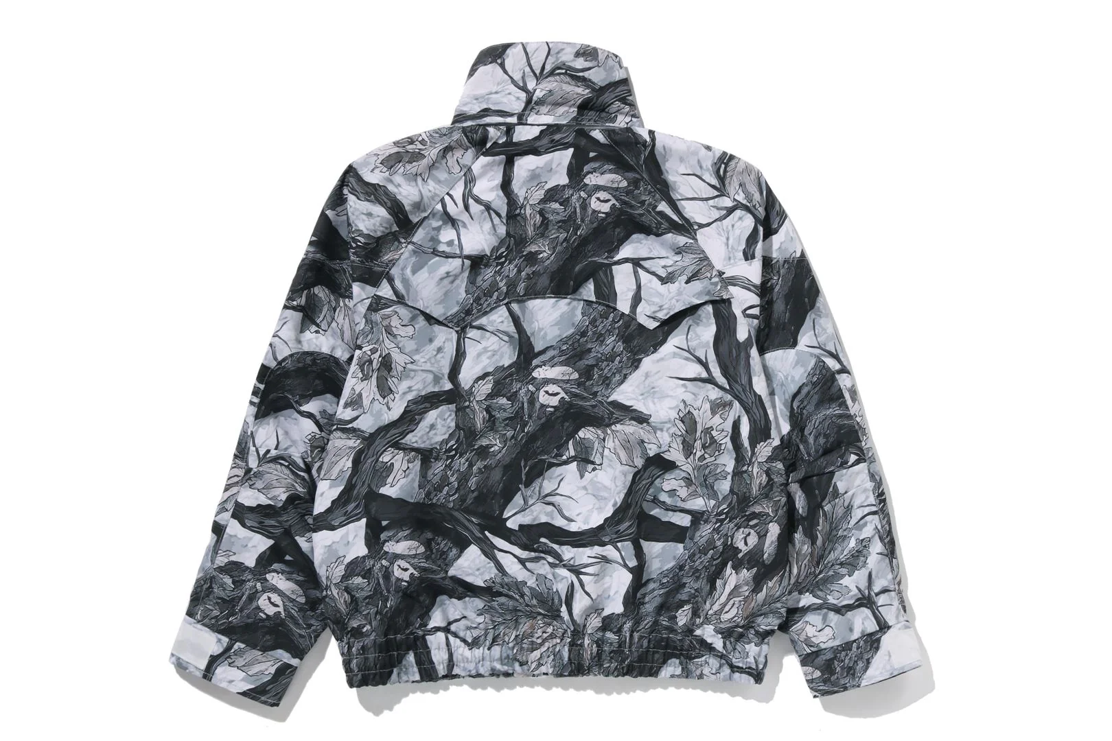 TREE EDGE CAMO HOODED SNOWBOARD JACKET - Image 4