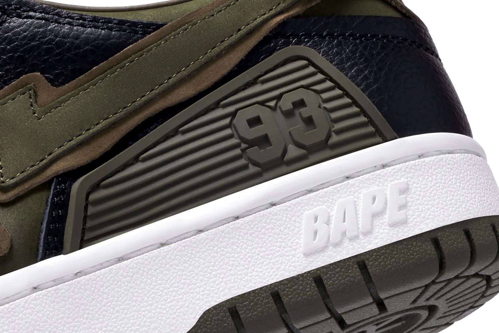 BAPE SK8 STA #6 LADIES - Image 11