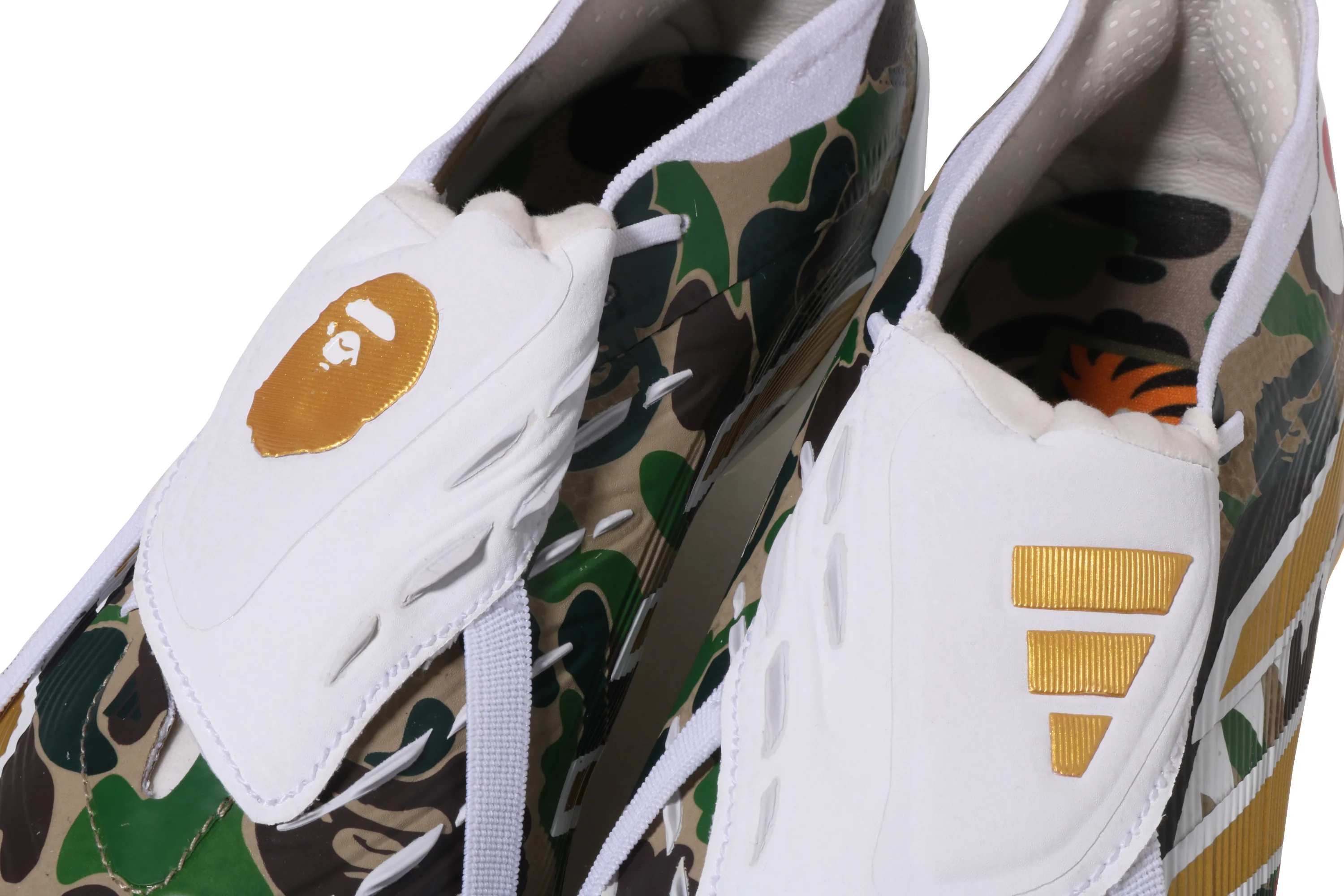 BAPE X ADIDAS - PREDATOR ELITE - Image 7