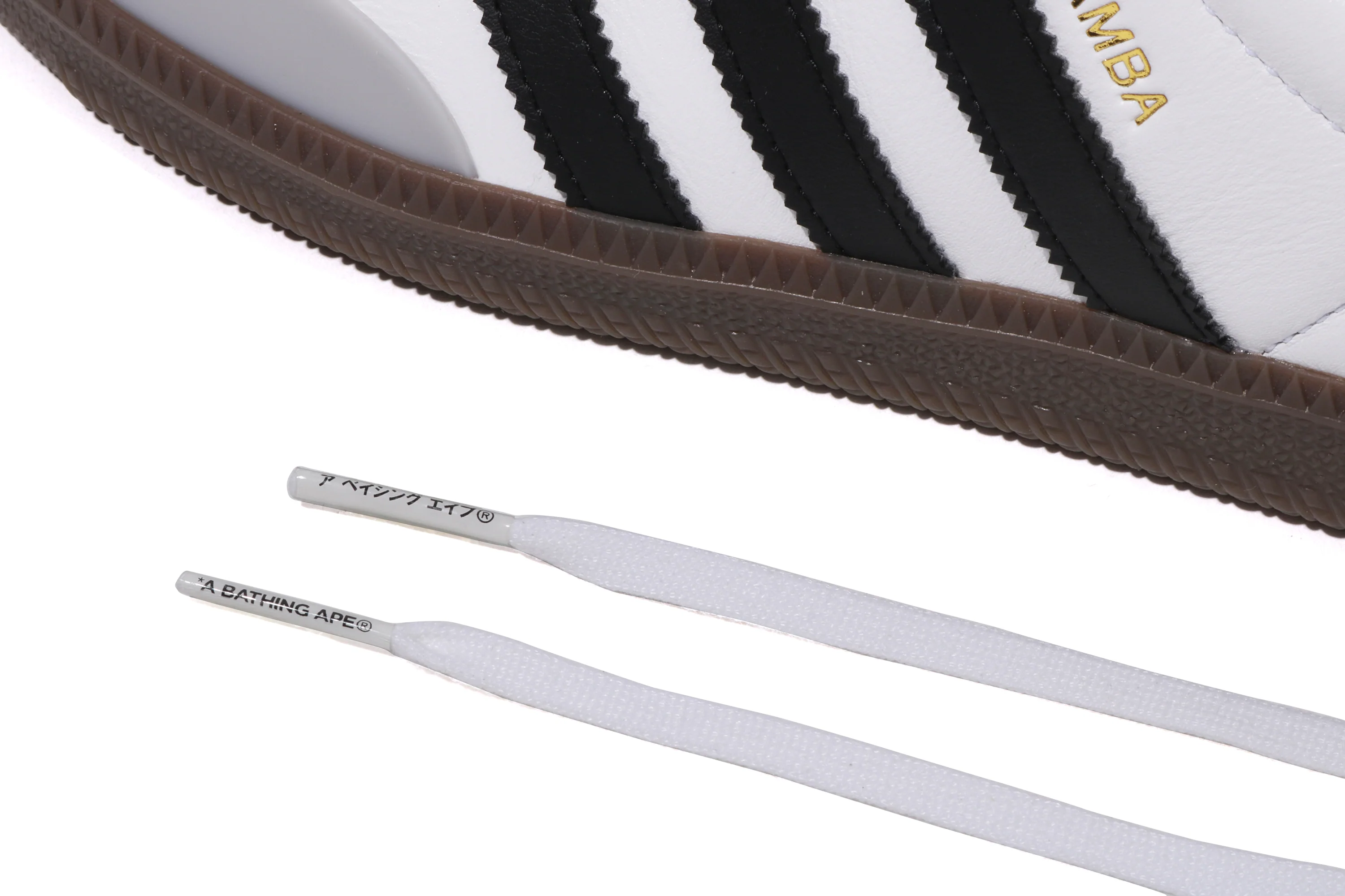 BAPE X ADIDAS - SAMBA LADIES - Image 21