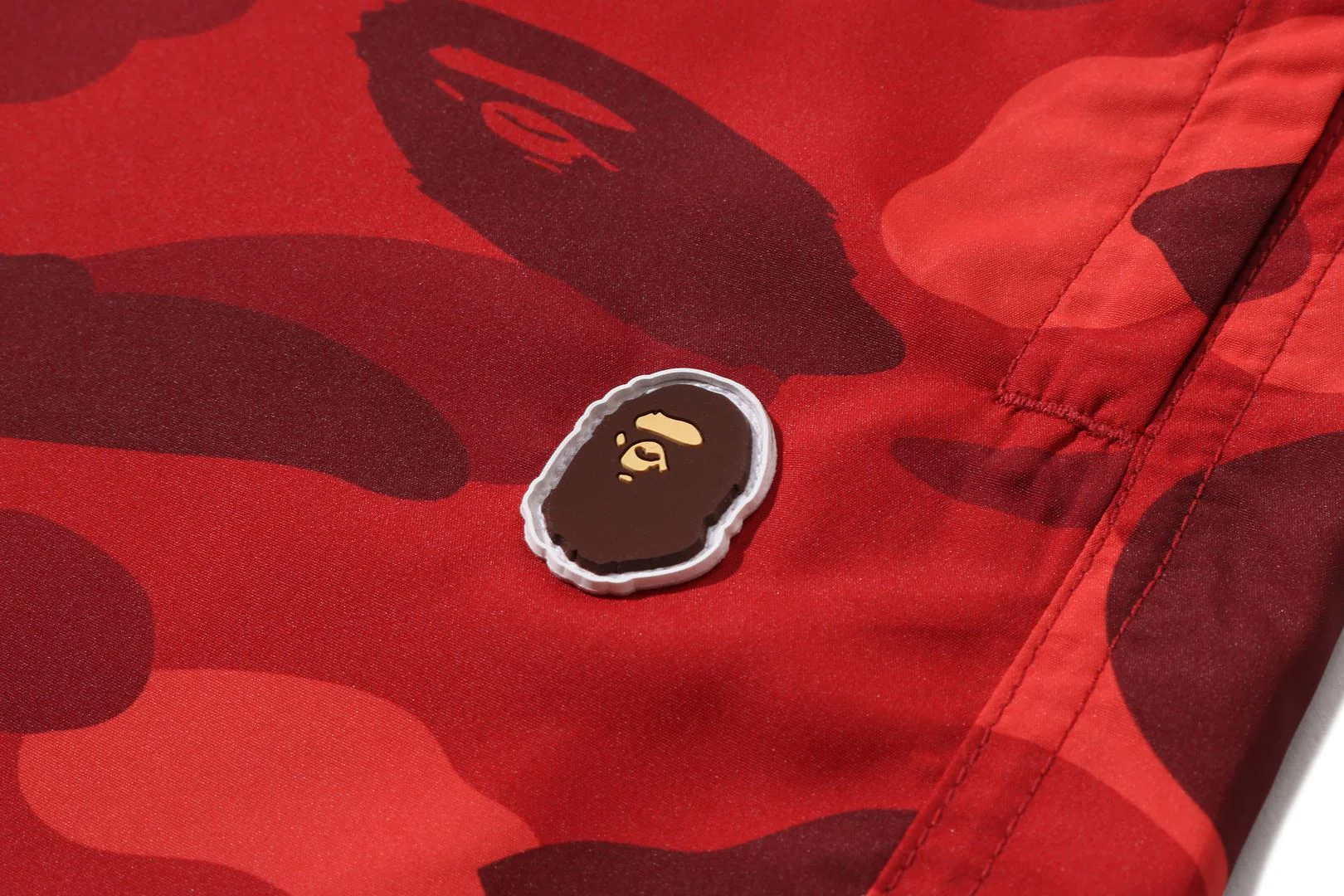 COLOR CAMO APE HEAD ONE POINT BEACH SHORTS - Image 15