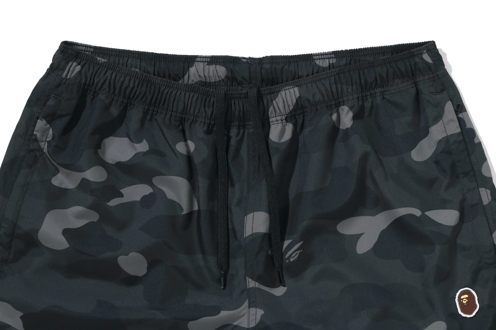 COLOR CAMO APE HEAD ONE POINT BEACH SHORTS - Image 4