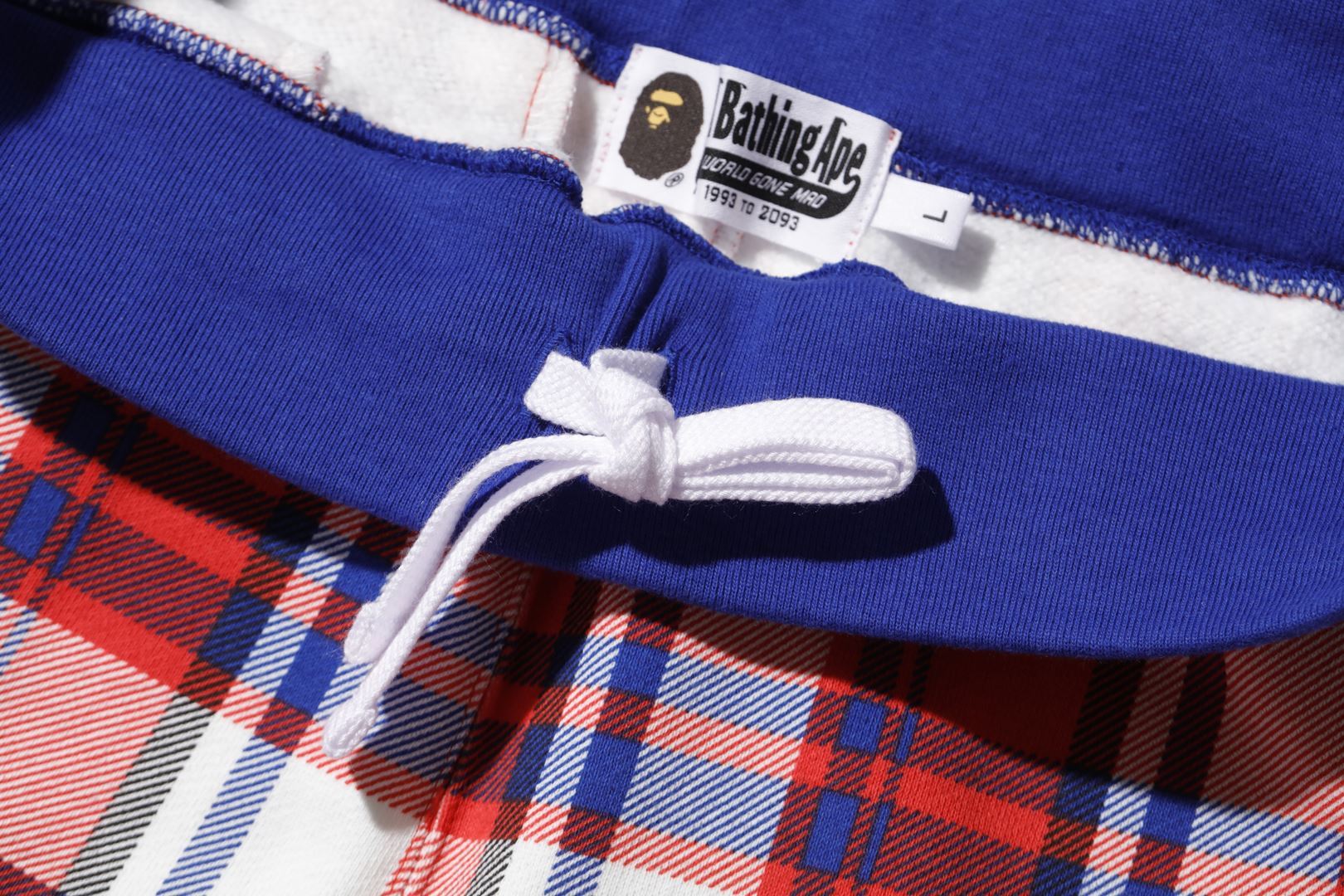 BAPE STORE LONDON BAPE CHECK SWEAT SHORT - Image 4