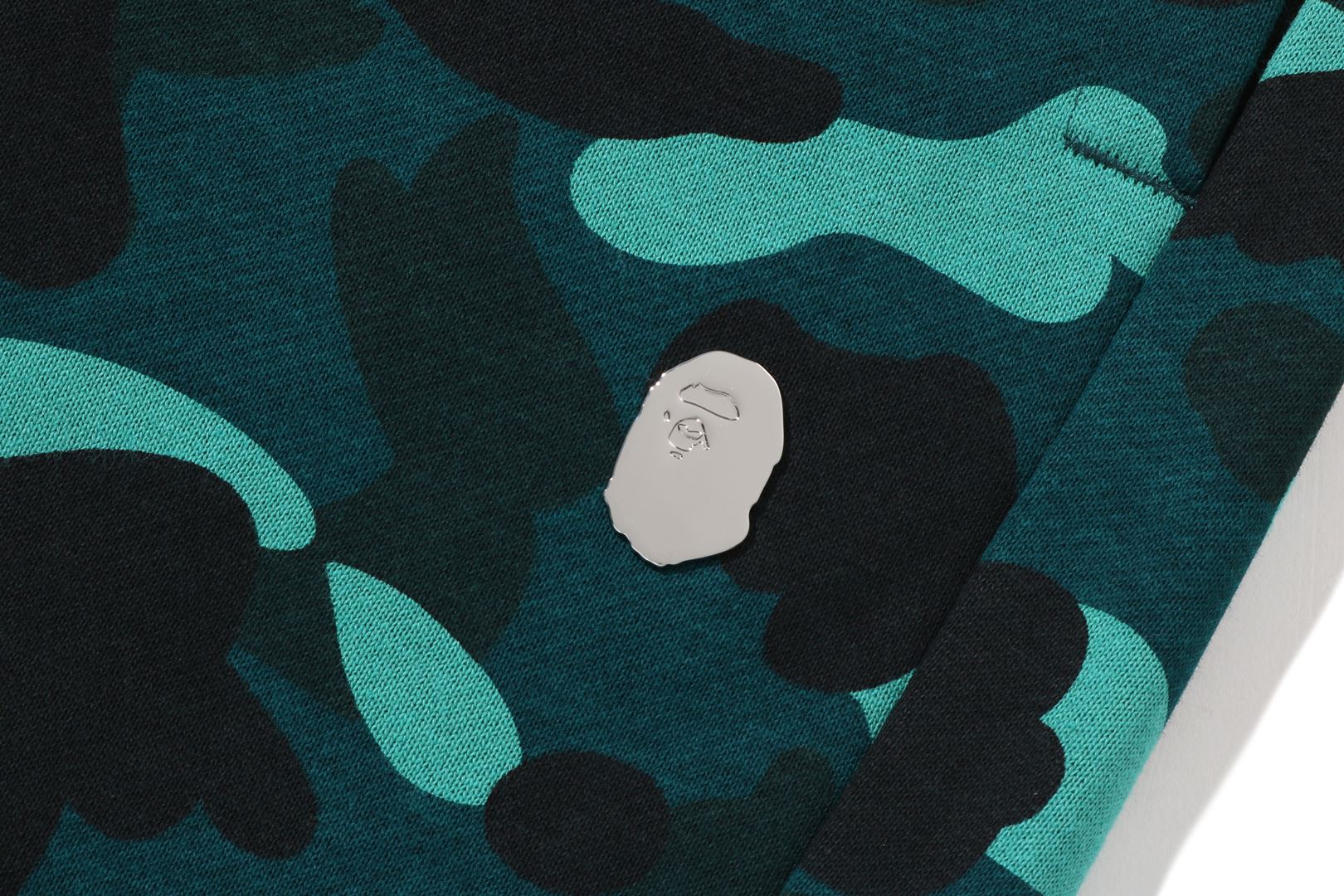 COLOR CAMO METAL APE HEAD RELAXED FIT SWEAT SHORTS - Image 6
