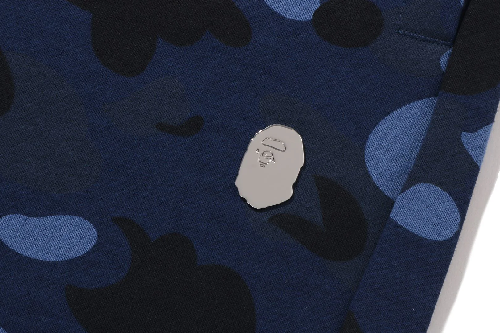 COLOR CAMO METAL APE HEAD RELAXED FIT SWEAT SHORTS - Image 9
