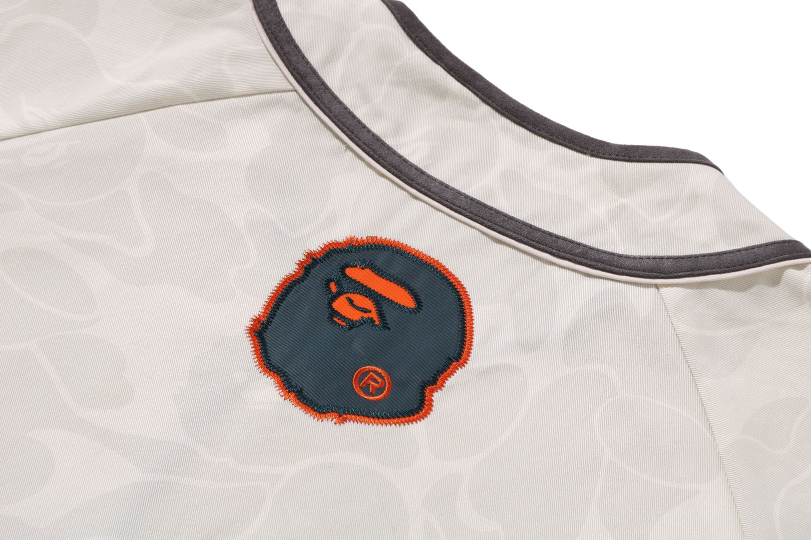 SOLID CAMO MULTI LOGO BASEBALL SS SHIRT - Image 4