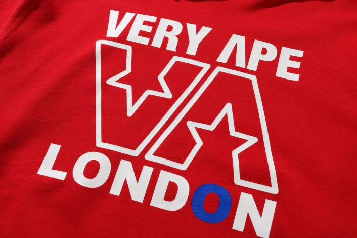 BAPE STORE LONDON VERY APE RELAX PULLOVER HOODIE - Image 8