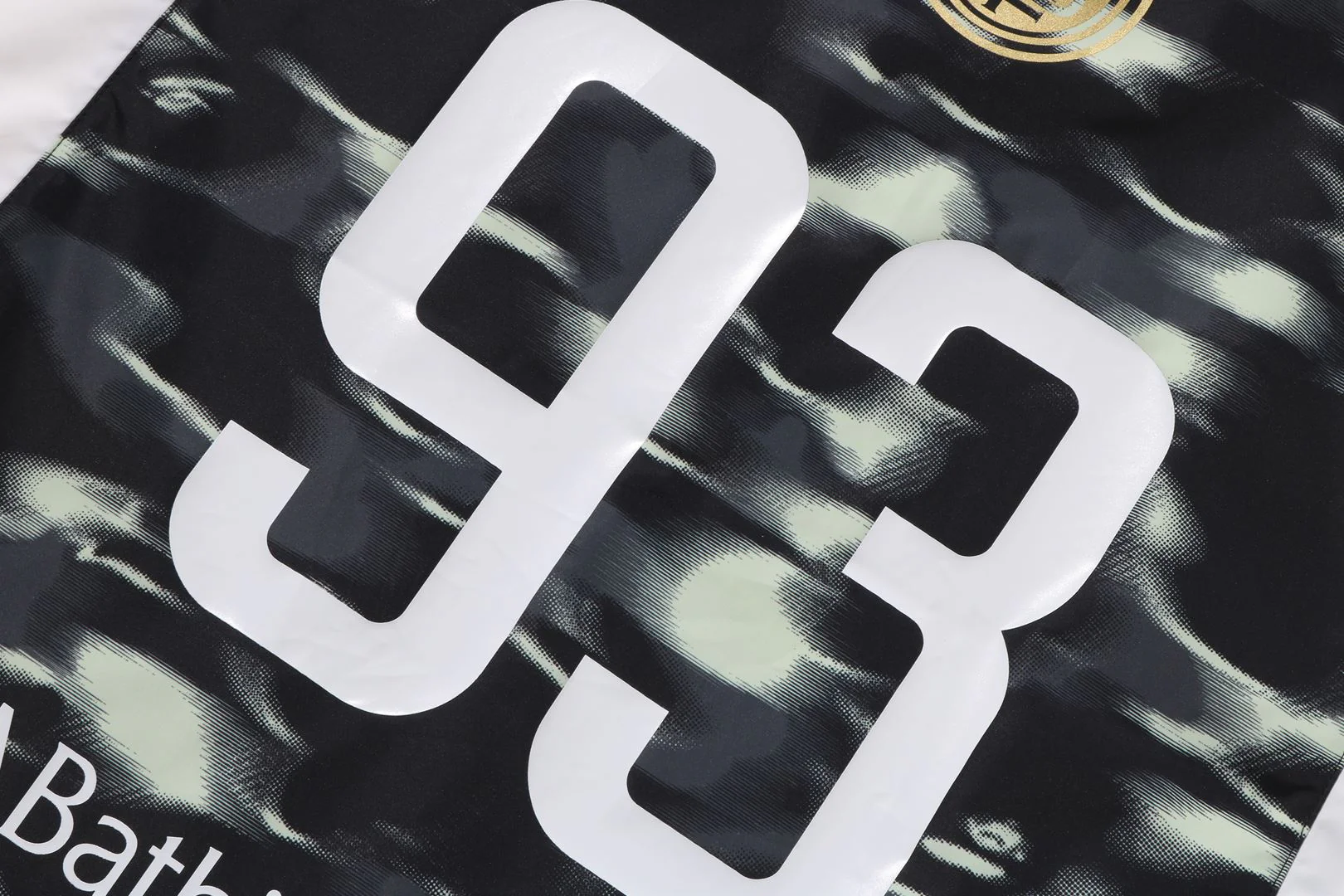 SCREEN CAMO FOOTBALL LOGO RELAXED FIT CREWNECK SWEATSHIRT - Image 6