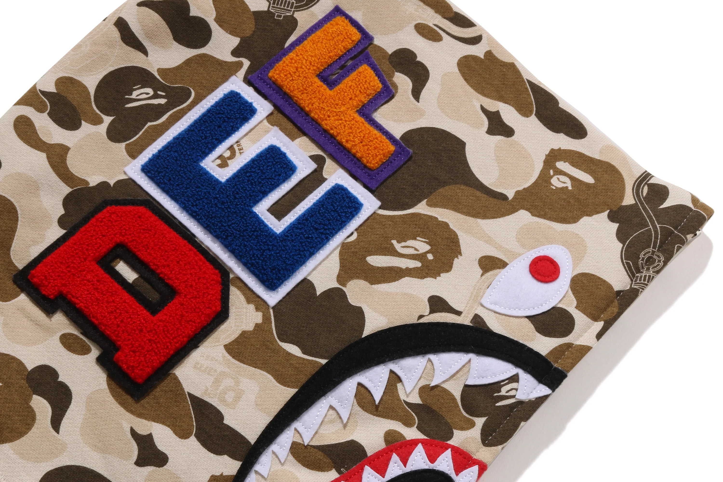 BAPE X DEF JAM CAMO SHARK RELAXED FIT FULL ZIP HOODIE - Image 8
