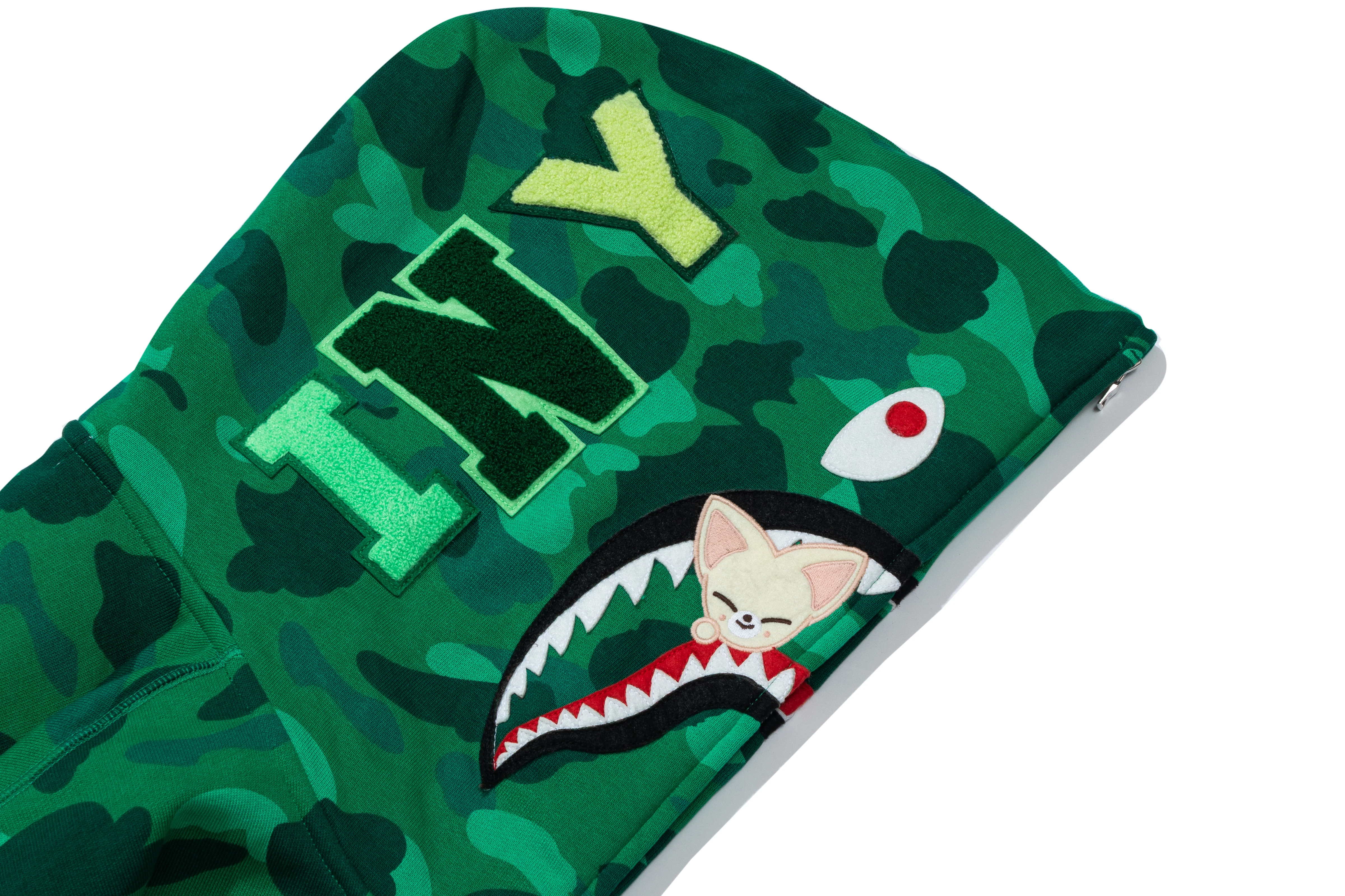 BAPE X STRAY KIDS FOXI.NY SHARK FULL ZIP HOODIE - Image 5