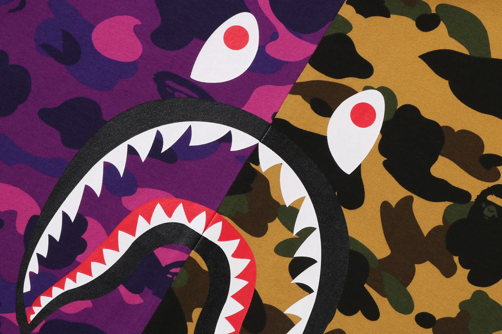 SPLIT CAMO SHARK TEE - Image 7