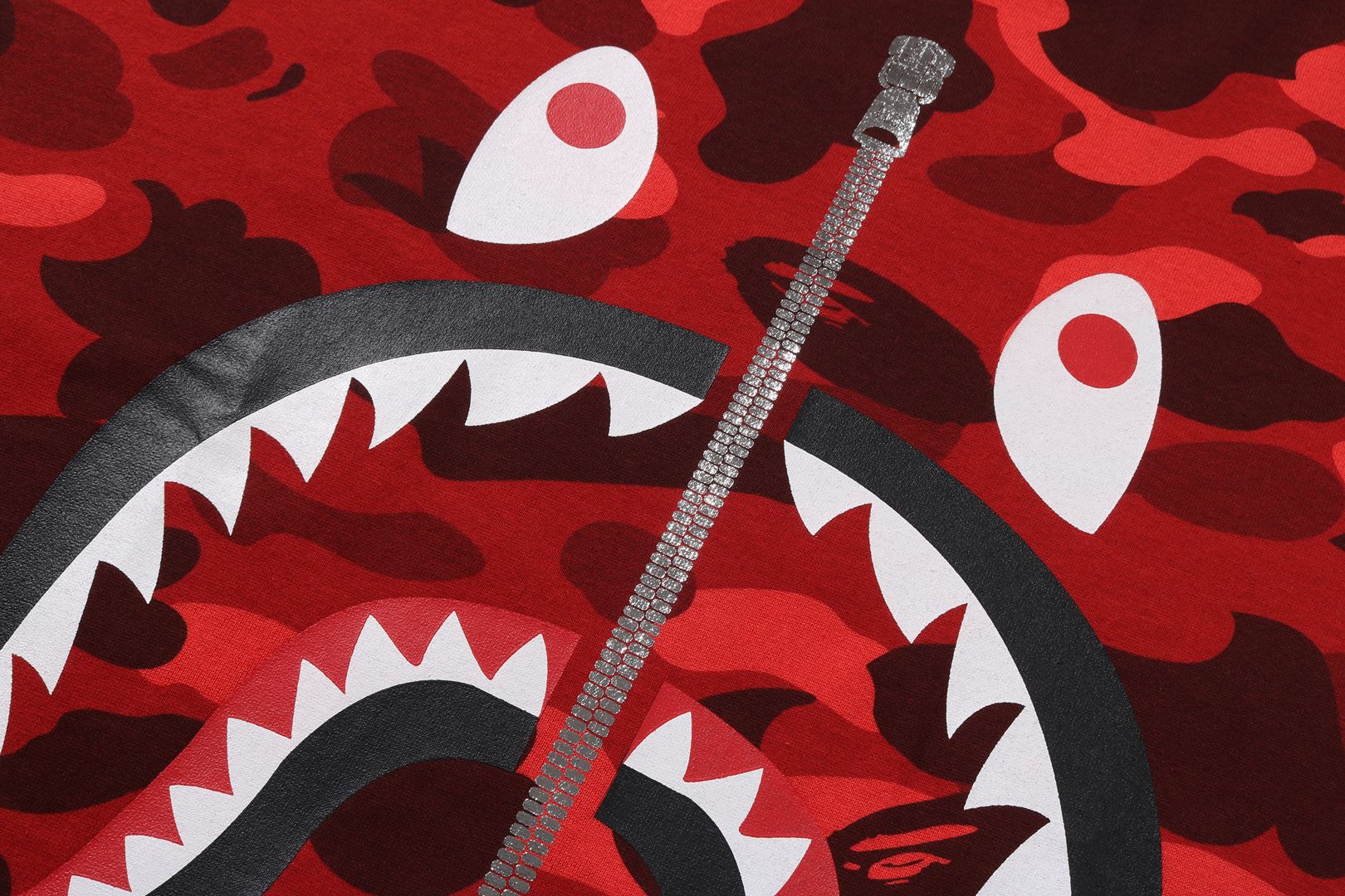 BAPE MENS COTTON COLOR CAMO SHARK T-SHIRT - Image 7