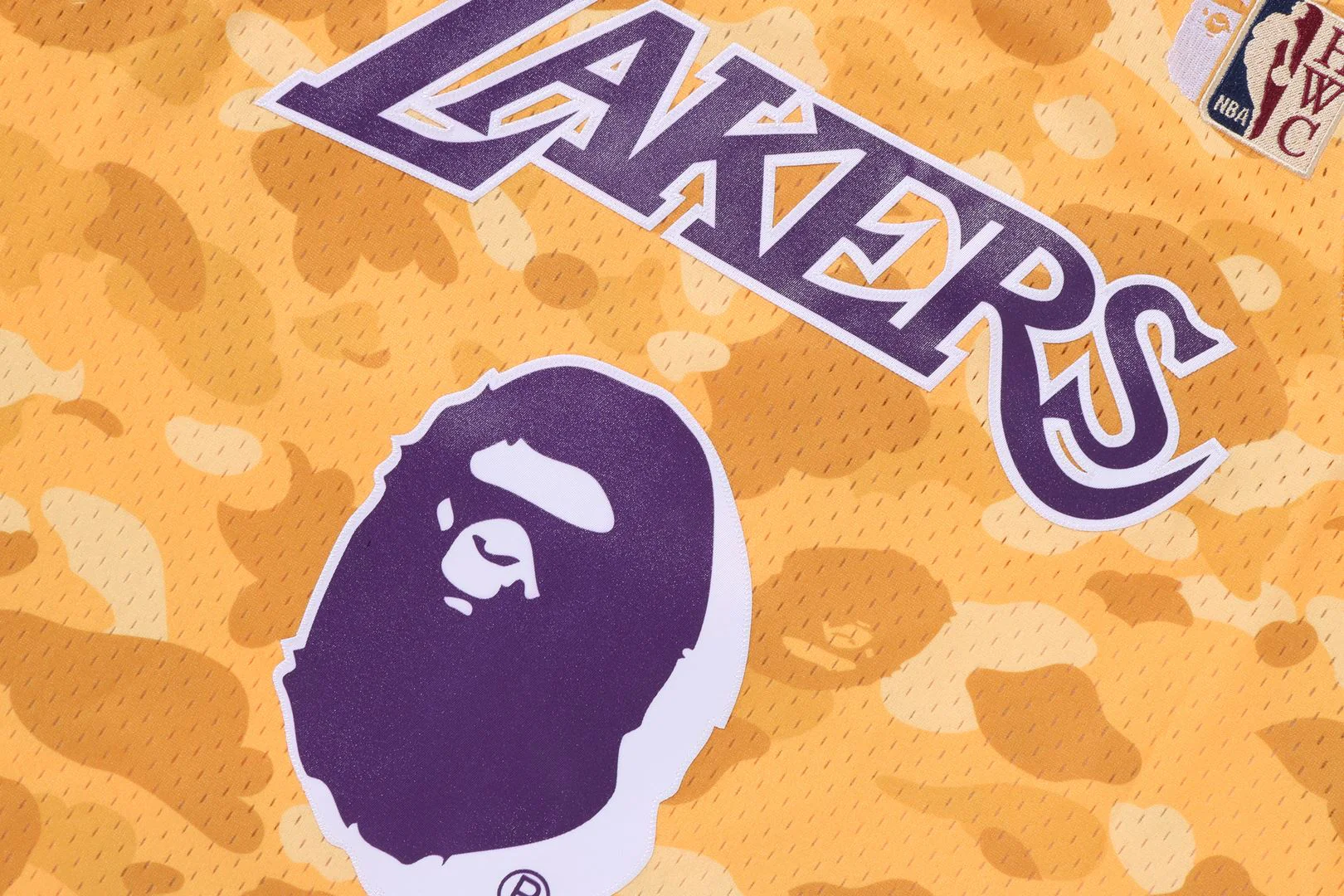 BAPE X M&N NBA - LOS ANGELES LAKERS SWINGMAN JERSEY - Image 5
